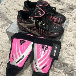 Vizari Girls Soccer Cleats Size 10 Pink & Black Kids Soccer Cleats & Shin Guards